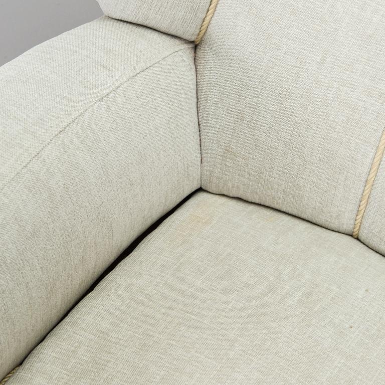 Märta Blomstedt, an 'Aulanko-model' armchair. Designed in 1939.