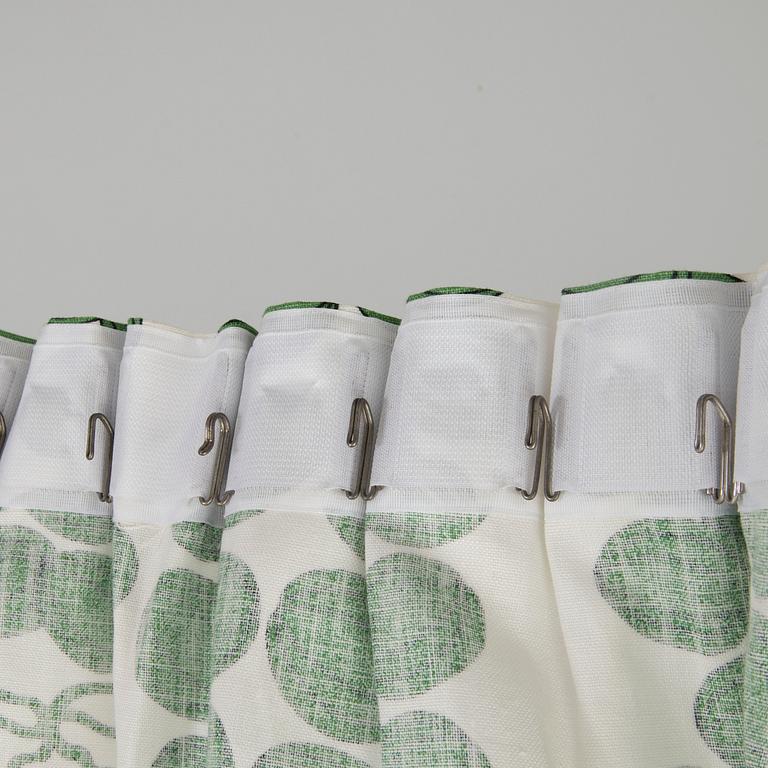 Josef Frank, A set of two linen curtains "Celotocaulis" design JOSEF FRANK for Firma Svenskt Tenn.
