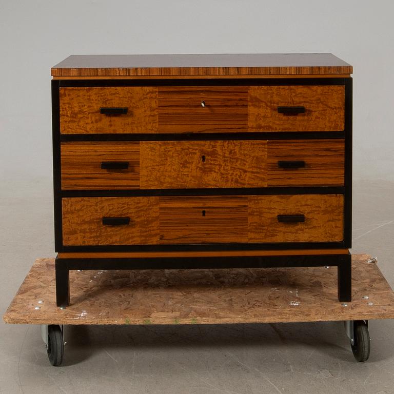 Chest of drawers 1940s Swedish Modern.