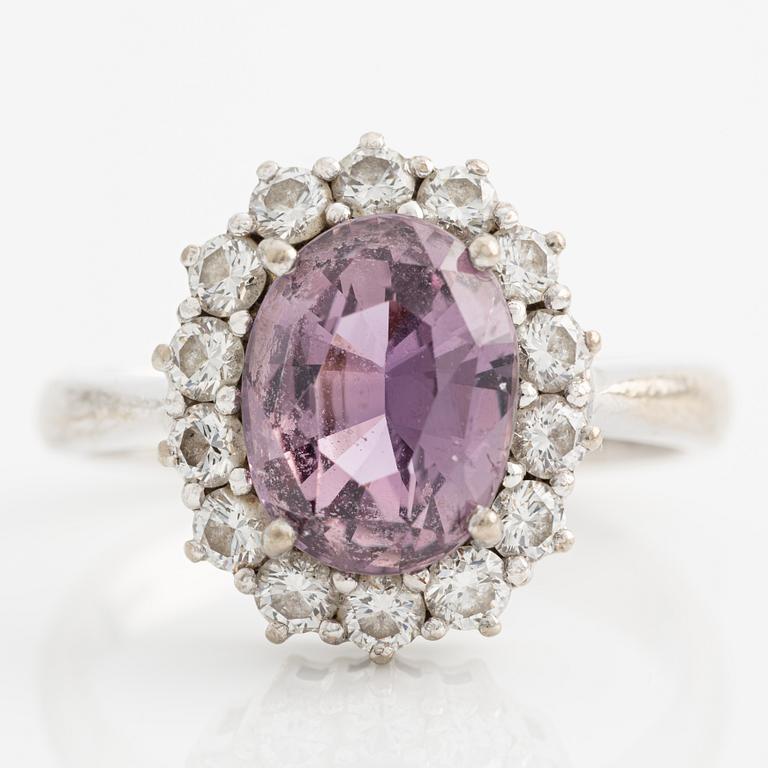 Ring, white gold eternity ring with pink sapphire and brilliant-cut diamonds.