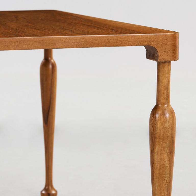 Josef Frank, a walnut sofa table, Svenskt Tenn, model 2181.