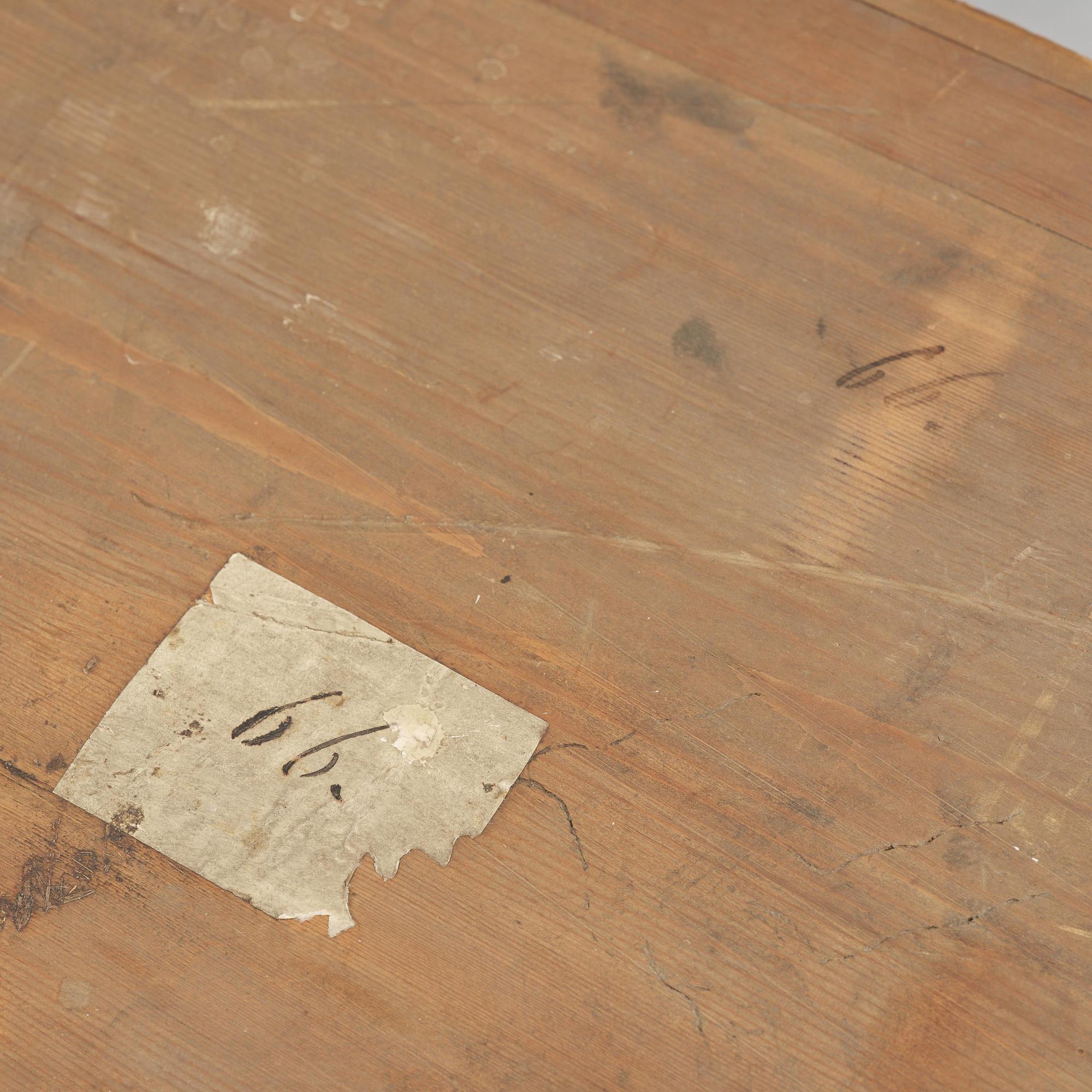 A late Gustavian commode.