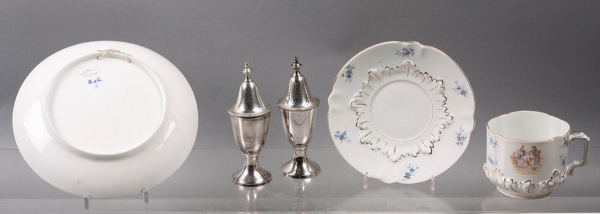 PARTI DIVERSE, 4 delar, porslin o nysilver, bl a Bing & Gröndahl.