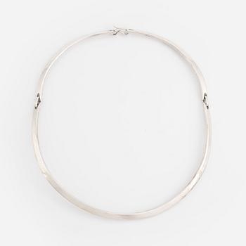 Högbergs Eftr Anette, silver necklace.