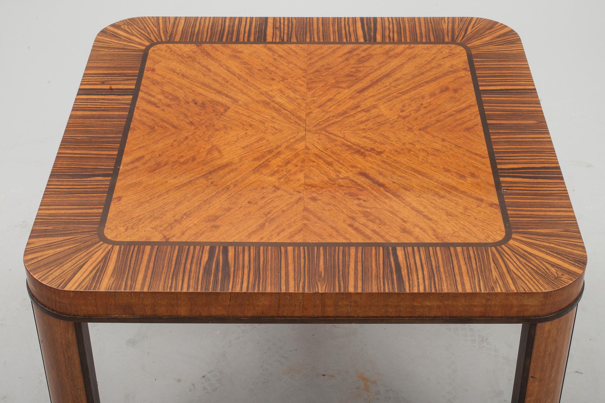 BORD, Art deco. 1900-talets första hält.