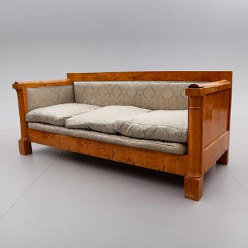 SOFFA, Karl Johan stil, 1800-talets mitt.