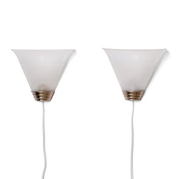 221. Edward Hald, a pair of wall sconces model "HD 622", Orrefors, 1930s.