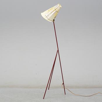 A mid 20th Century floor lamp.