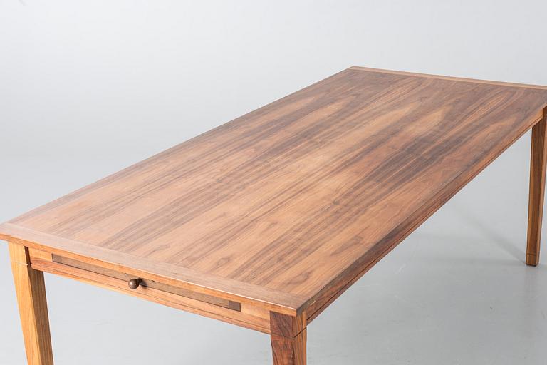 MATBORD, Design Anika Reuterswärd för Fogia. 2000-tal.