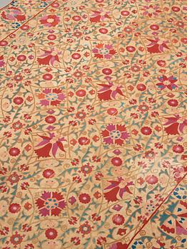ANTIKT UZBEKISTANSKT SUZANIBRODERI, ca 230,5 x 160 cm.