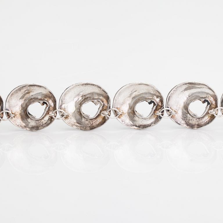 Helky Juvonen, A sterling silver necklace. Westerback, Helsinki 1973.