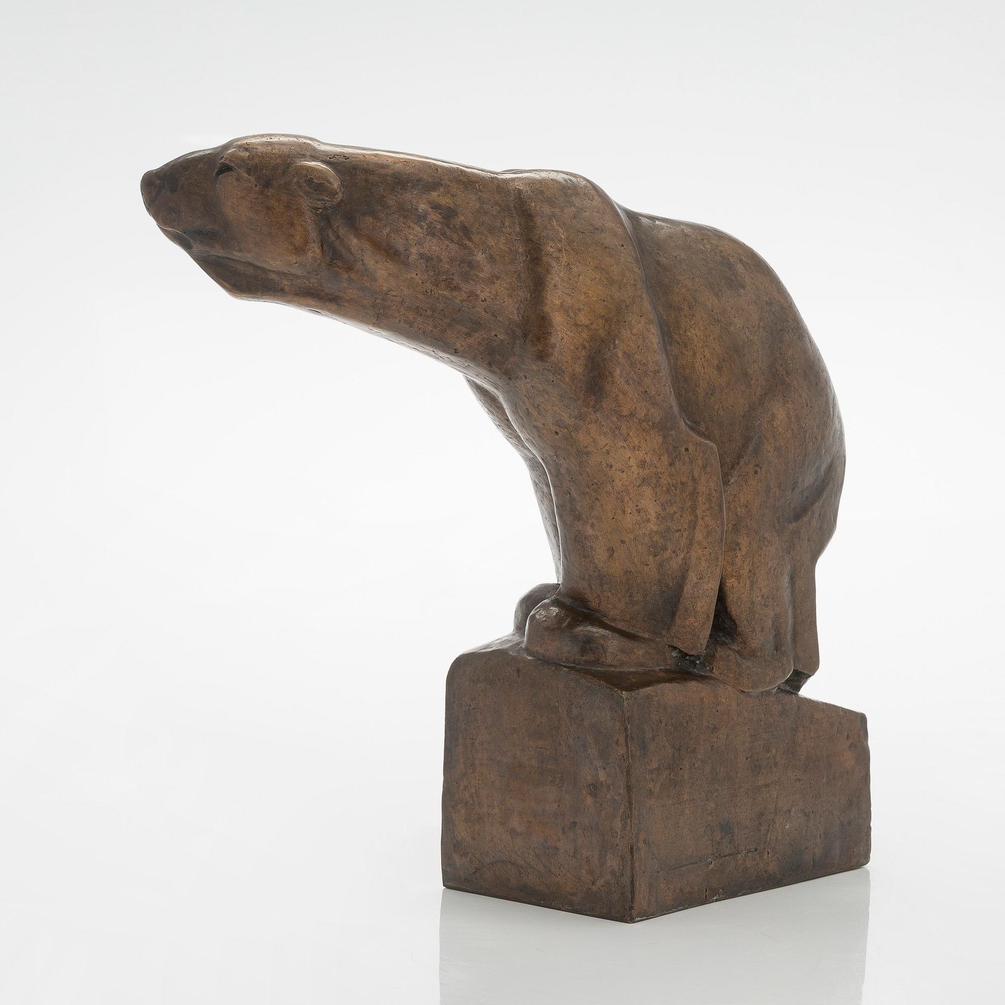 Jussi Mäntynen, Observing Polar Bear.