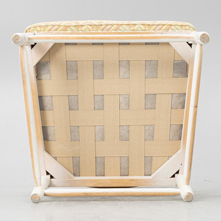 Karmstolar, ett par, sk. Gripsholmsmodell, sent 1900-tal.