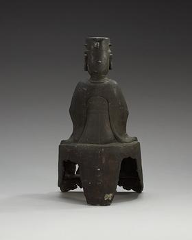 A seated bronze daoistic dignitary, Ming dynasty (1368-1644).