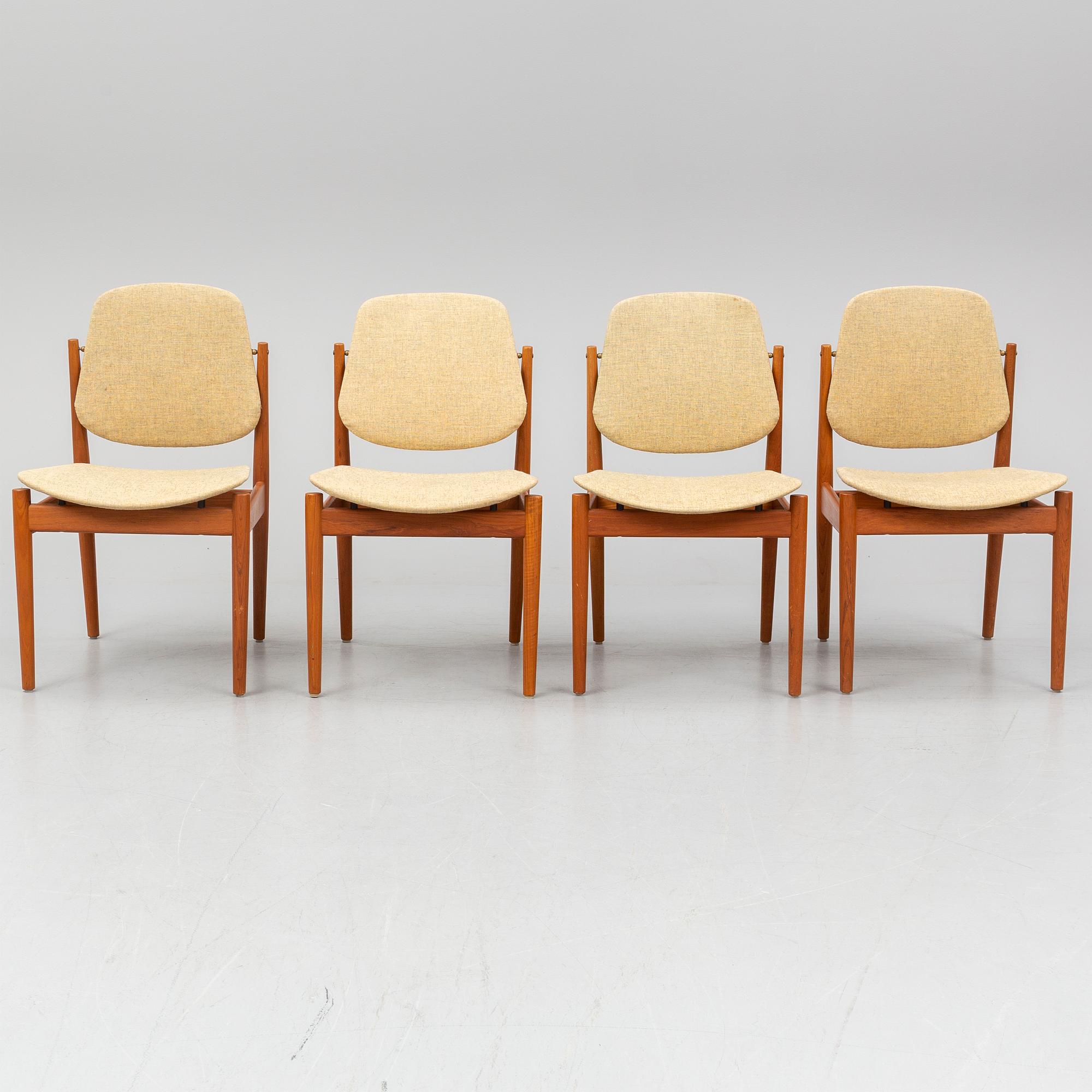ARNE VODDER, four teak chairs, France & Daverkosen, mid 20th century.