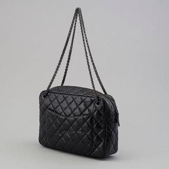 CHANEL, bag, 2015-16.