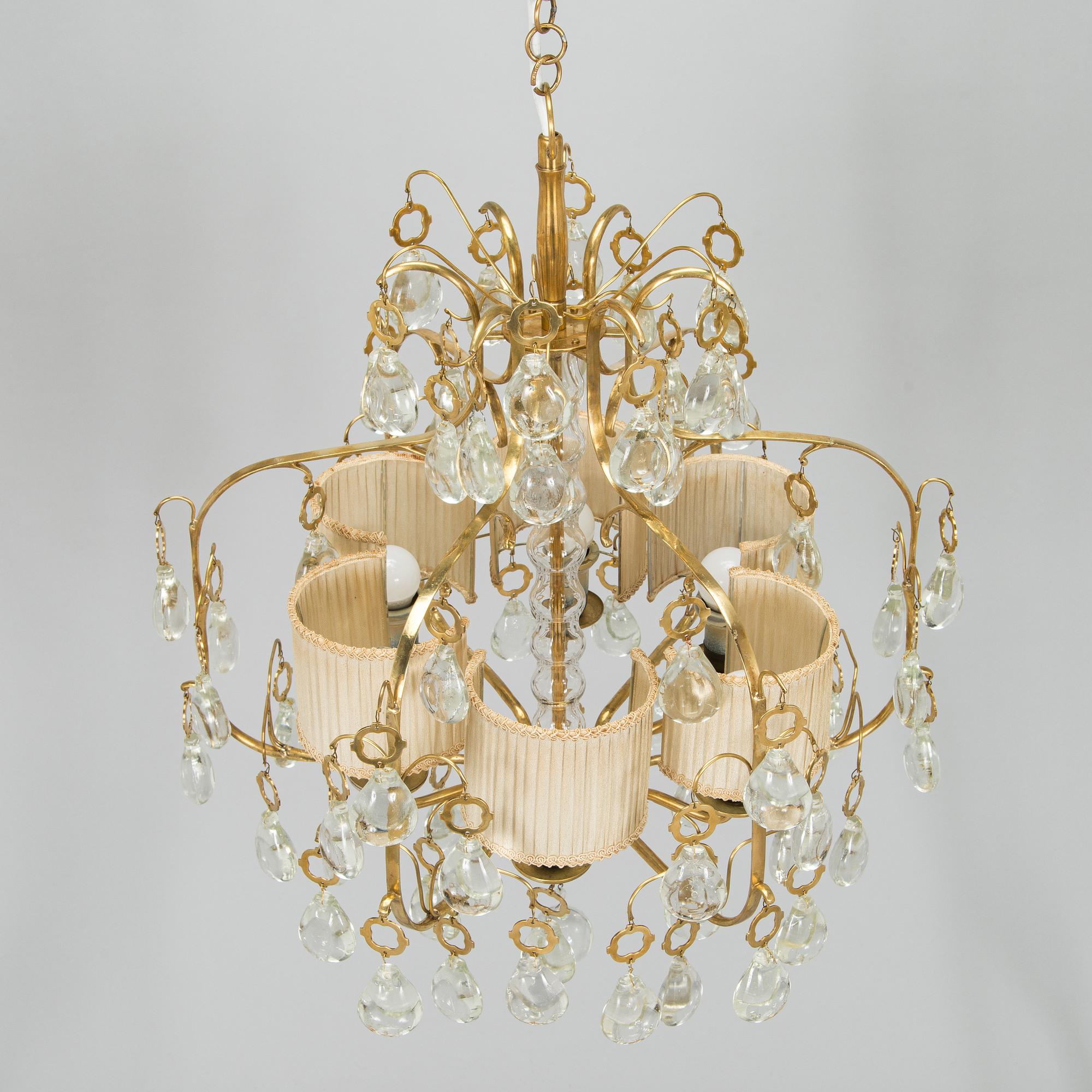 Paavo Tynell, kattokruunu, malli 1487/6, Taito 1900-luvun puoliväli.