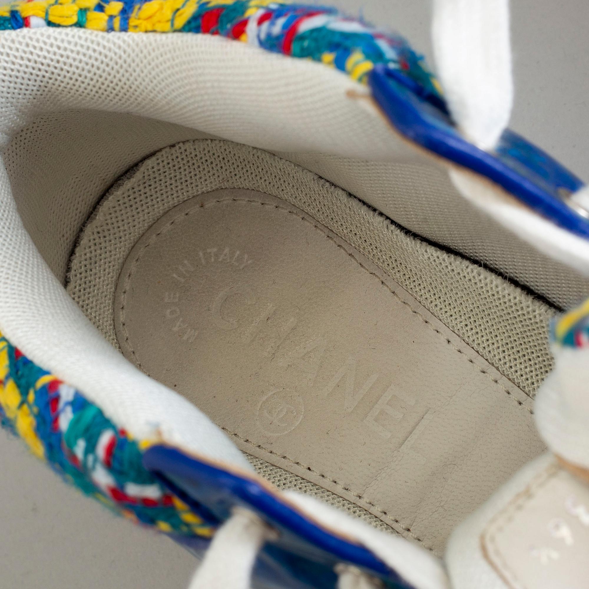 Sneakers by Chanel, size 36,5.