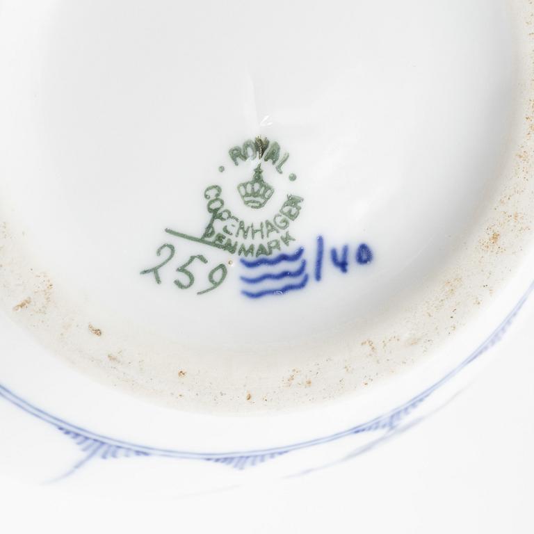 Bing & Gröndahl and Royal Copenhagen, a 99-piece porcelain dinner service, 'Musselmalet', Denmark.