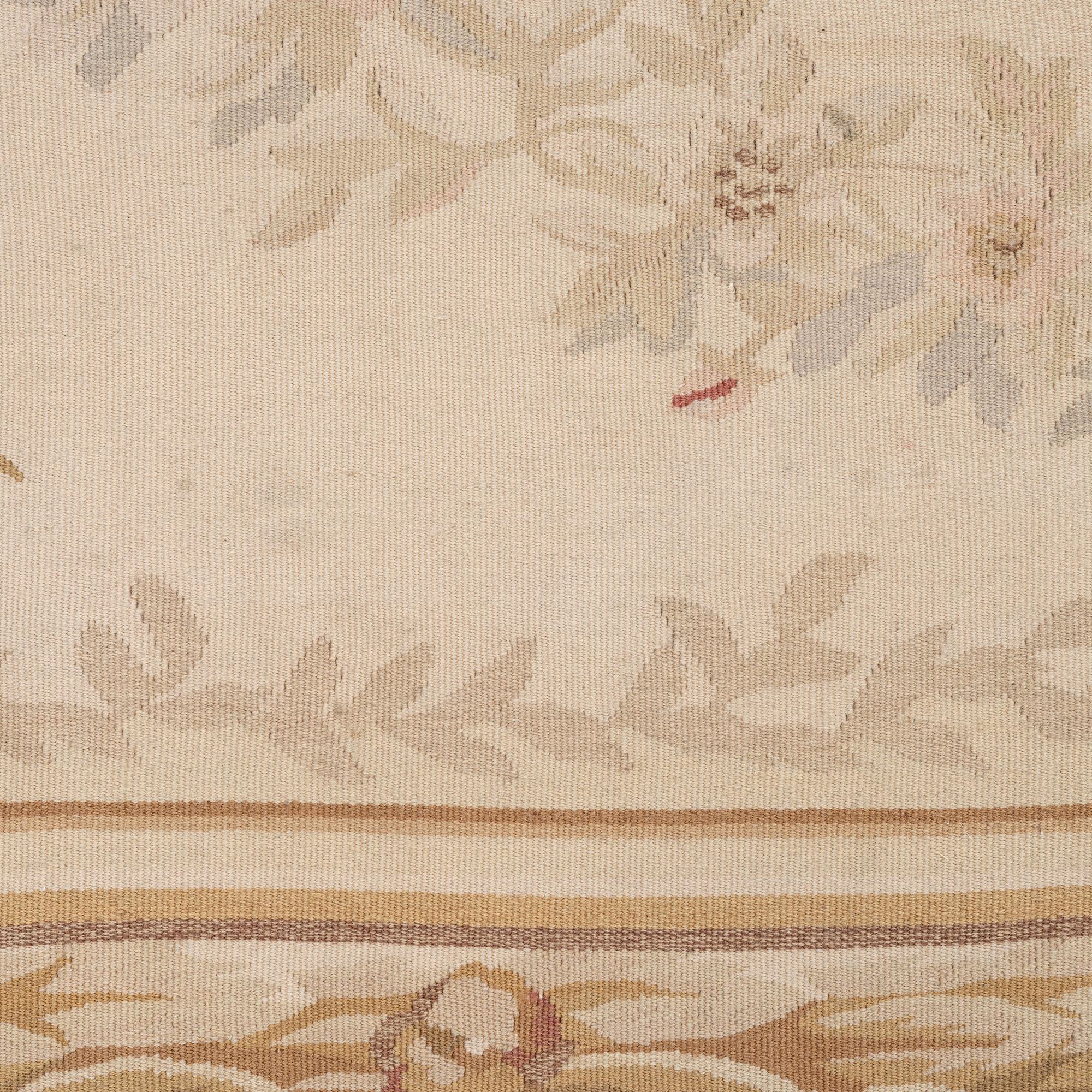 Rug, Aubusson style, early 20th century, approx. 270 x 180 cm.