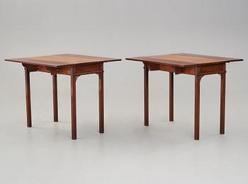 KLAFFBORD, ett par, av Gottlieb Iwersson 1803, sengustavianska.