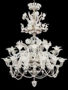549. A Venecian chandelier for 24 lights. 19 th century.