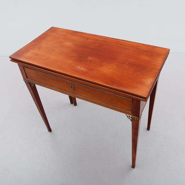 SPELBORD, sengustavianskt, omkring år 1800.