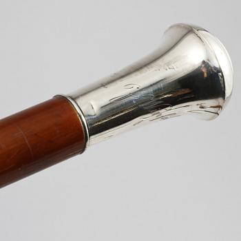 KÄPPAR, 4 st, trä samt delvis silver, 1900-talets första hälft.