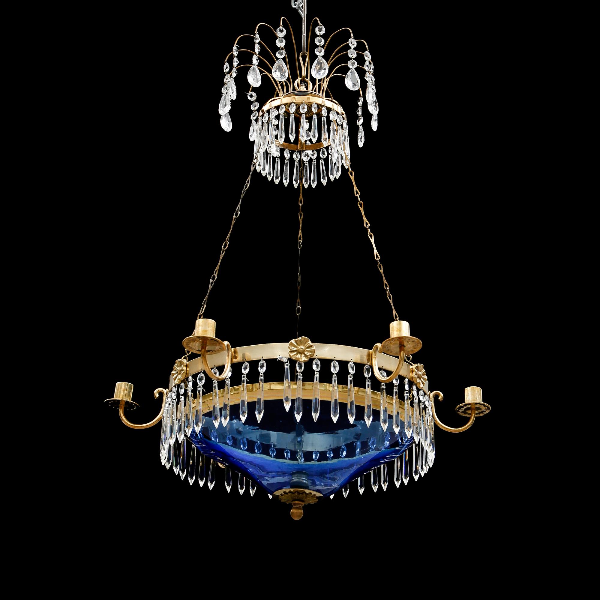 LJUSKRONA, gustaviansk stil, 1900-talets första hälft. Höjd ca 75 cm.