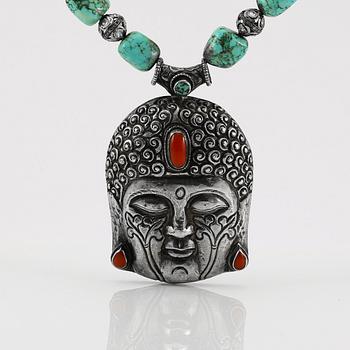 COLLIER MED HÄNGE, silver, turkoser, koraller, smaragder och diamanter.