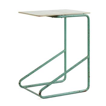 391. Alvar Aalto, a green lacquered side table, Aug. Louhen Rautasänkytehdas ja Valimo Oy, Åbo ca 1932, for Paimio, Finland.