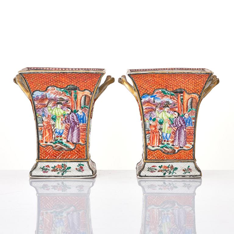A pair of famille rose tulip vases, Qing dynasty, Qianlong (1736-95).