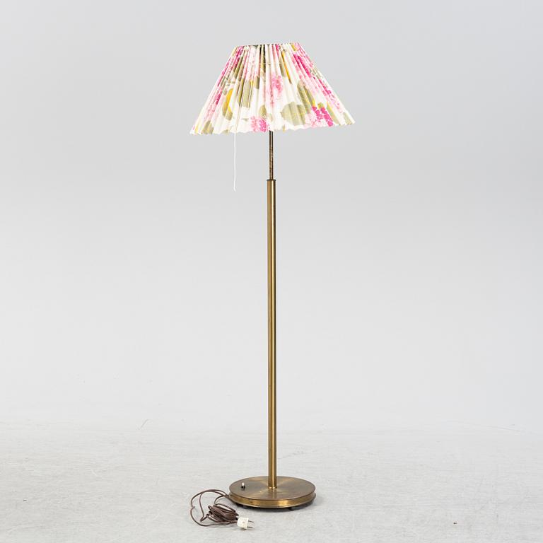 Josef Frank, golvlampa, modell 2148, Firma Svenskt Tenn.