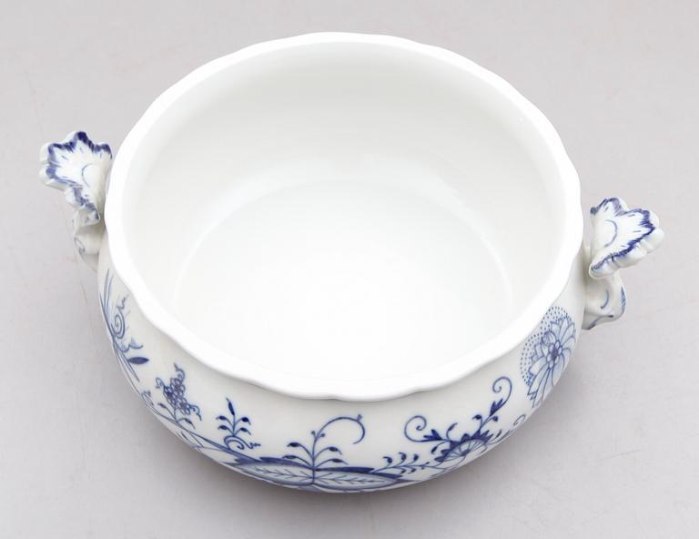 TERRIN, porslin, Meissen, 1900-talets andra hälft.