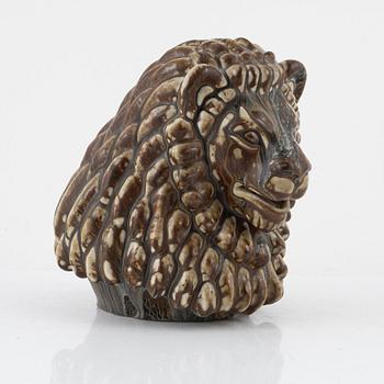 Gunnar Nylund, a sculpture of a lion's head, Rörstrand, 1950's/60's.