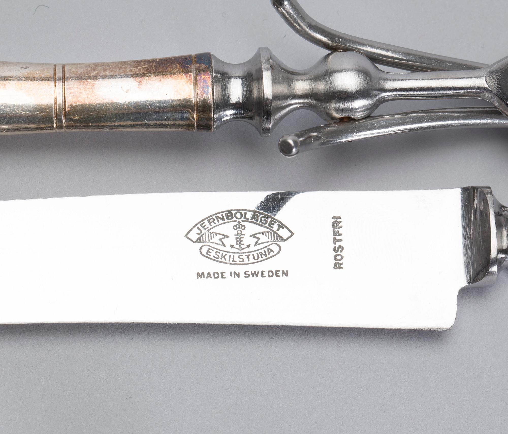 BESTICKSERVIS, silver, 138 delar, modell "Birka", GAB. Total vikt inklusive blad 5096 g.