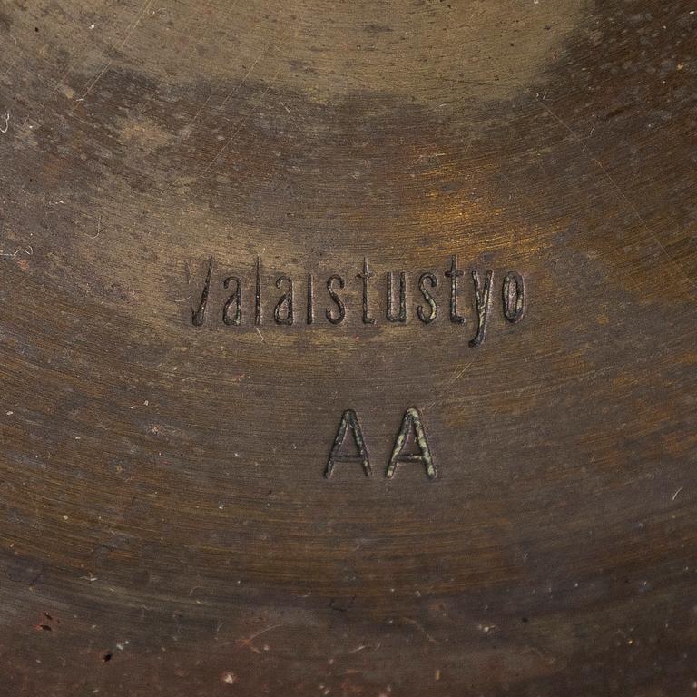 Alvar Aalto, a mid 20th century ashtray, manufacturer Valaistustyö for Artek.