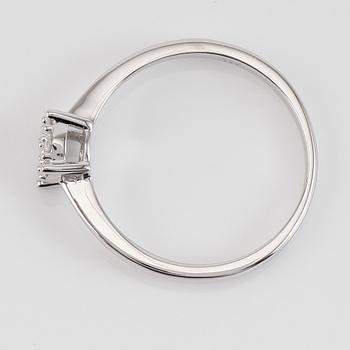 RING, 18K vitguld och diamanter tot ca 0.13 ct.