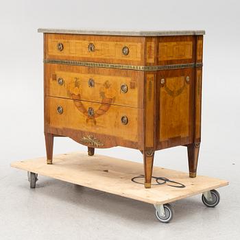 Byrå, gustaviansk stil 1800-tal.
