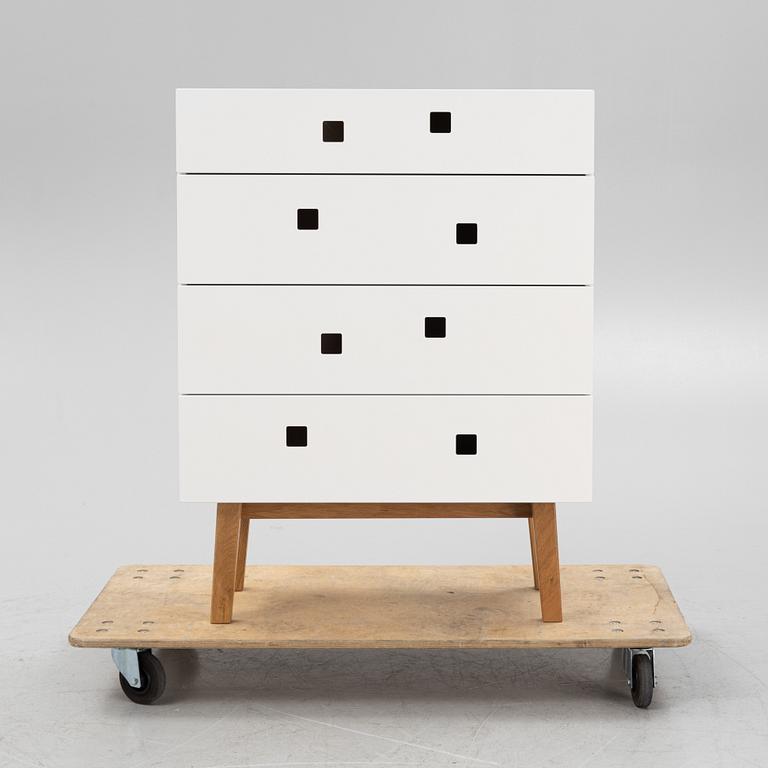 Håkan Johansson, byrå, "Peep B3", Zweed Furniture, samtida tillverkning.