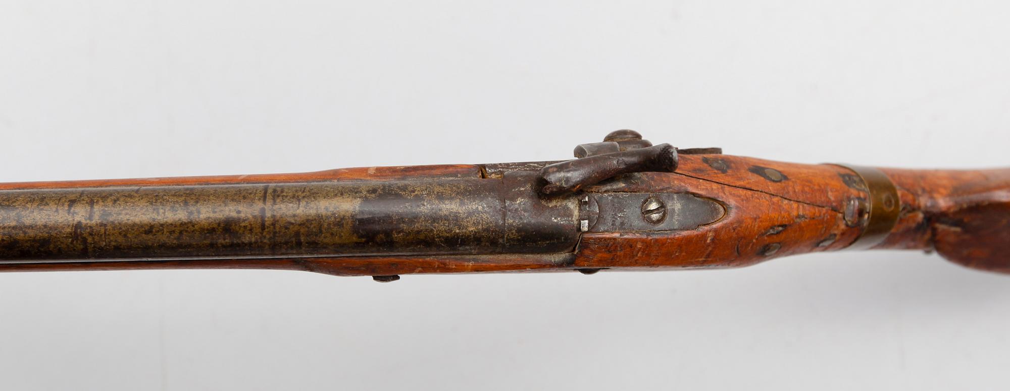 GEVÄR, 2 st, slaglås, 1800-tal.