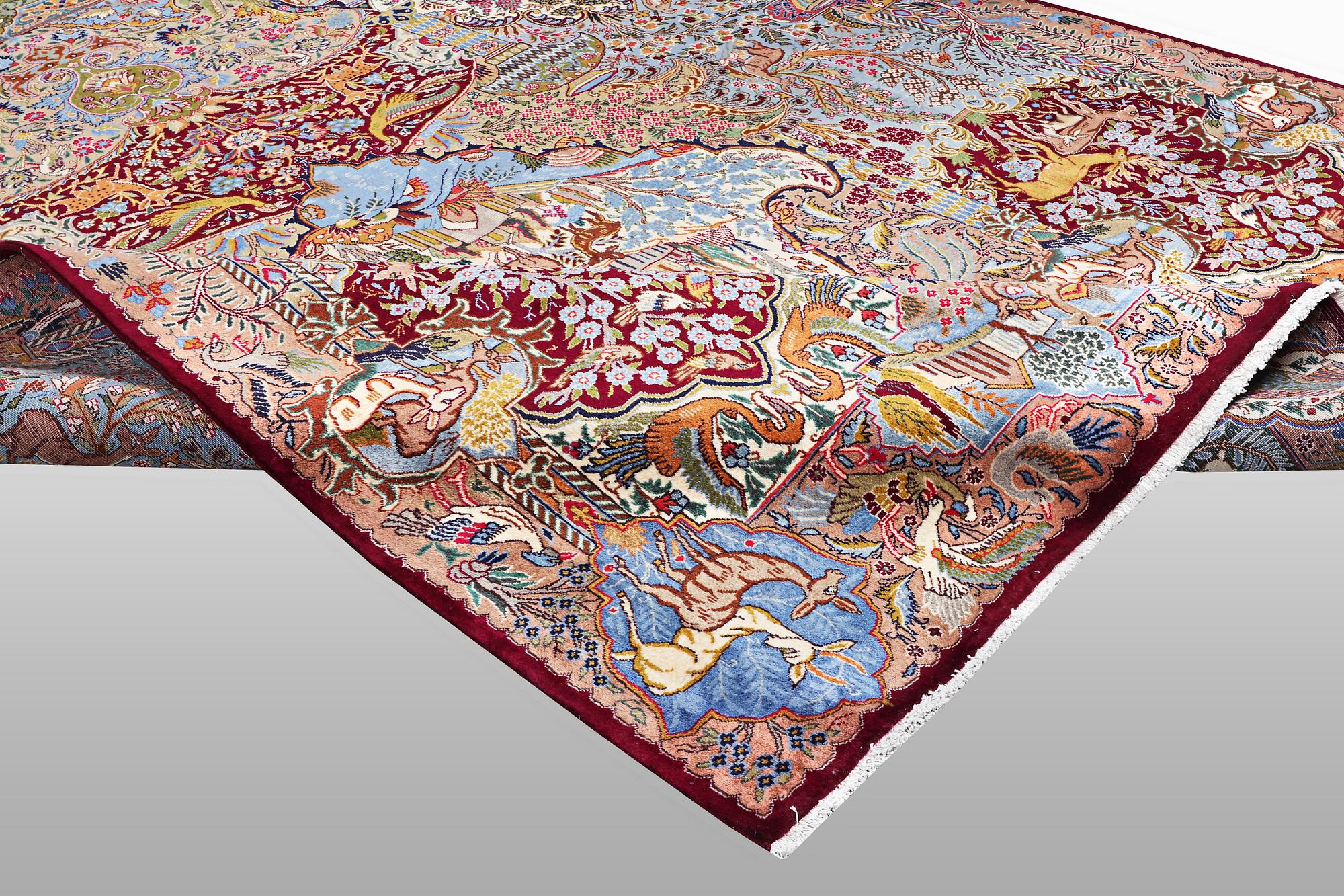 Matta, Kashmar, ca 393 x 303 cm.