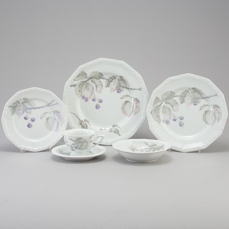 MATSERVIS, 58 delar, porslin, "Maria Björnbär", Rosenthal.