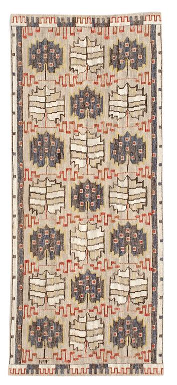 DRAPE. "Grodblad, blå". Inplock på linnebotten. 179 x 75  cm. Signed MMF.