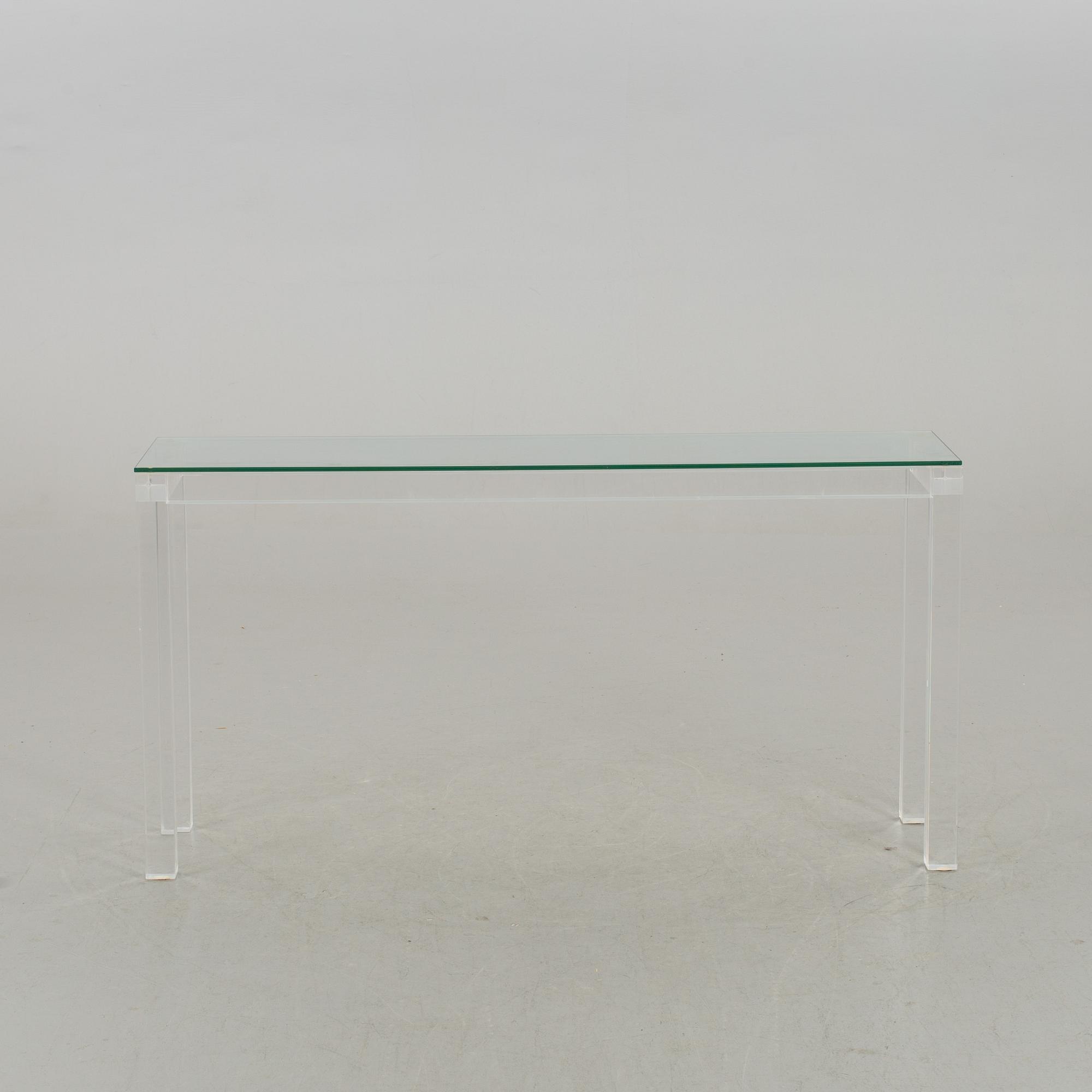 SIDEBOARD, glass and plexi.