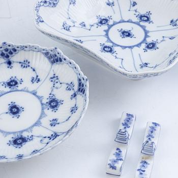 Dinner service, porcelain, 50 pieces, "Musselmalet", Royal Copenhagen, Denmark.