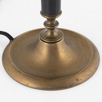 Melchior Wernstedt, bordslampa, modell "25760", Nordiska Kompaniet, 1920-tal.