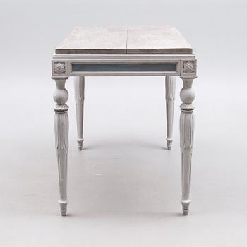 BORD, gustaviansk stil, 1800-talets slut.