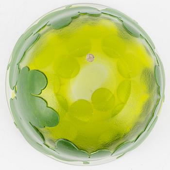 Paul Hoff, a glass bowl, Kosta, Sweden.
