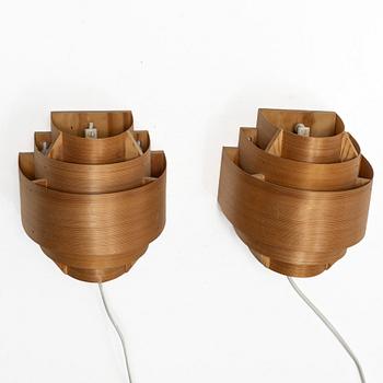 Hans-Agne Jakobsson, A pair of wall lamps, AB Elysett, Markaryd, 1970s.